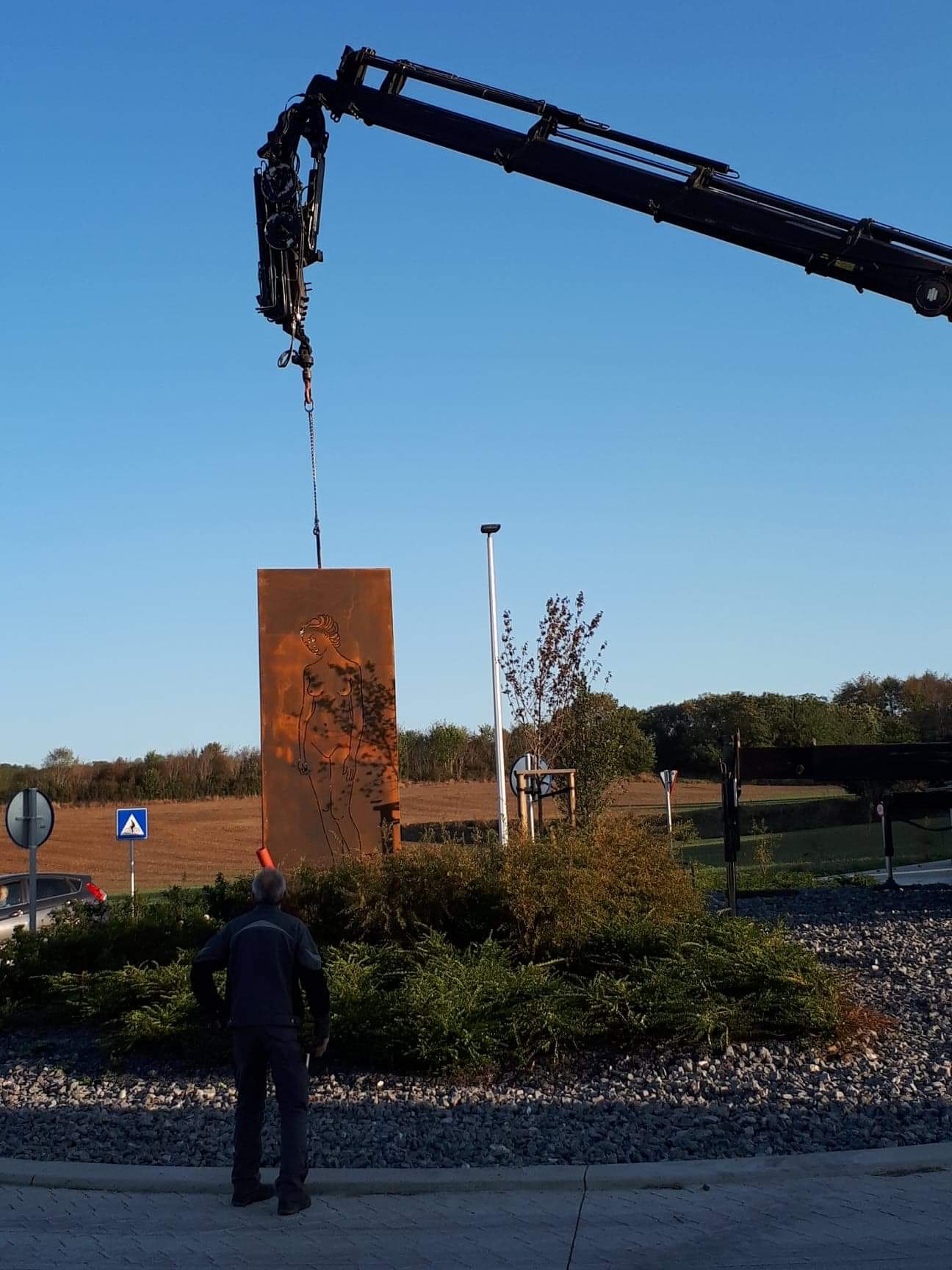 Nouveaux camions avec grue - matérieux forêt Wanze